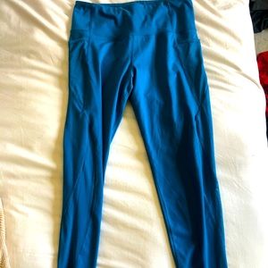 Old Navy Elevate Leggings